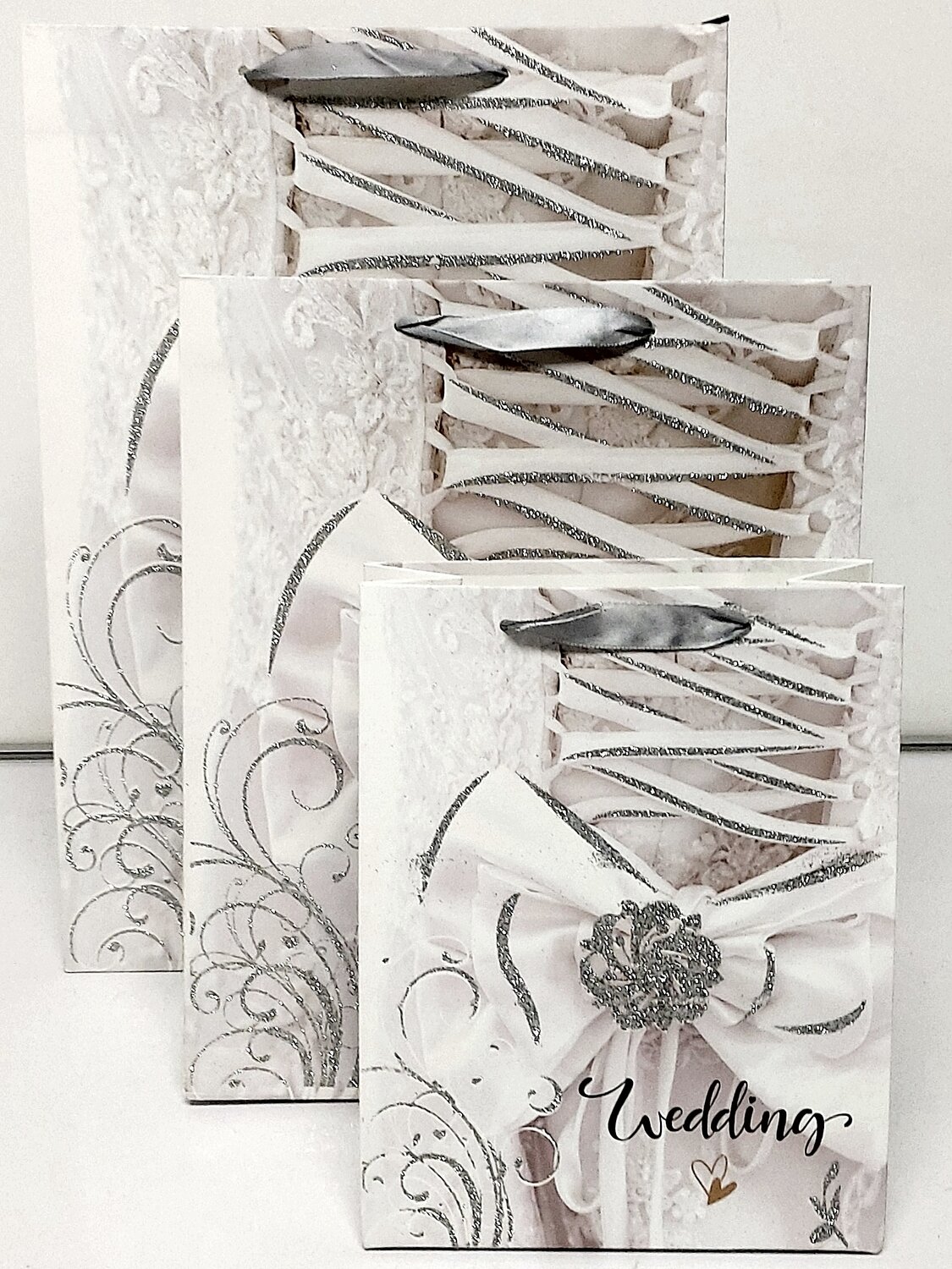 Wedding Dress with Bow Medium Gift Bag  PK3 (R16.50 Each)