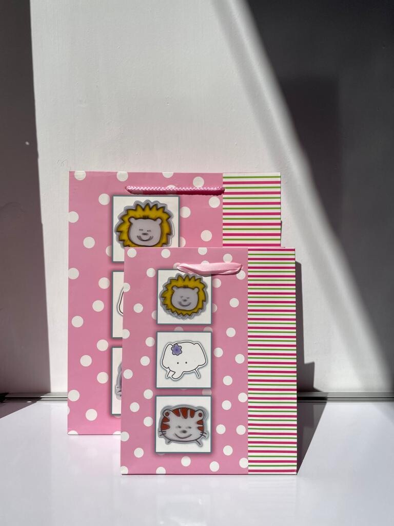 Animals Pink with dots Medium Gift Bag PK3 (R15.50 Each)