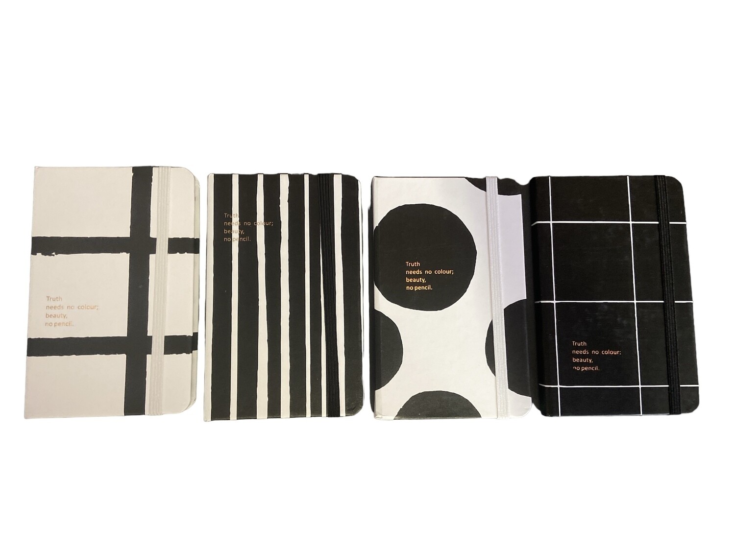 Blk/Wht Retro Notebooks A5 16PC
