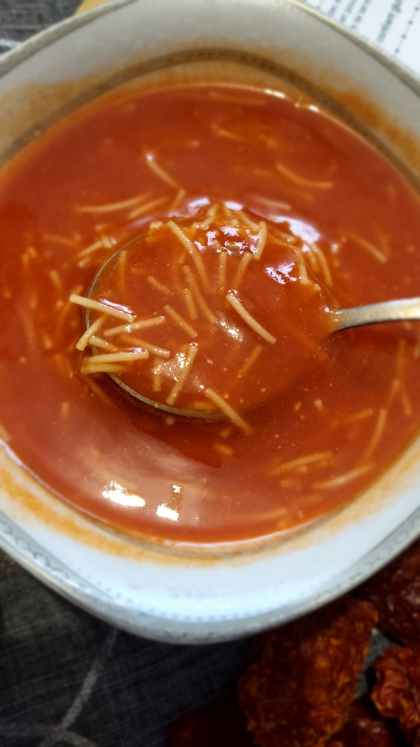 Soupe déshydratée tomates et vermicelles 4 personnes