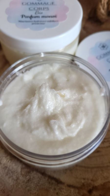 Gommage corps parfum monoï BIO