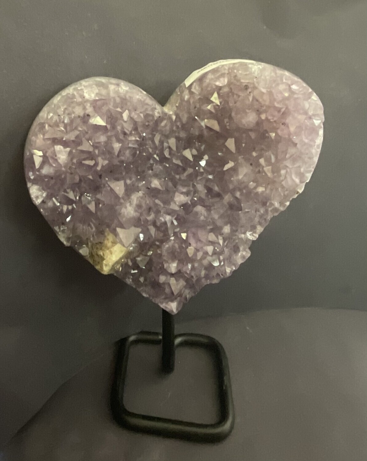 Amethyst Stand AH2