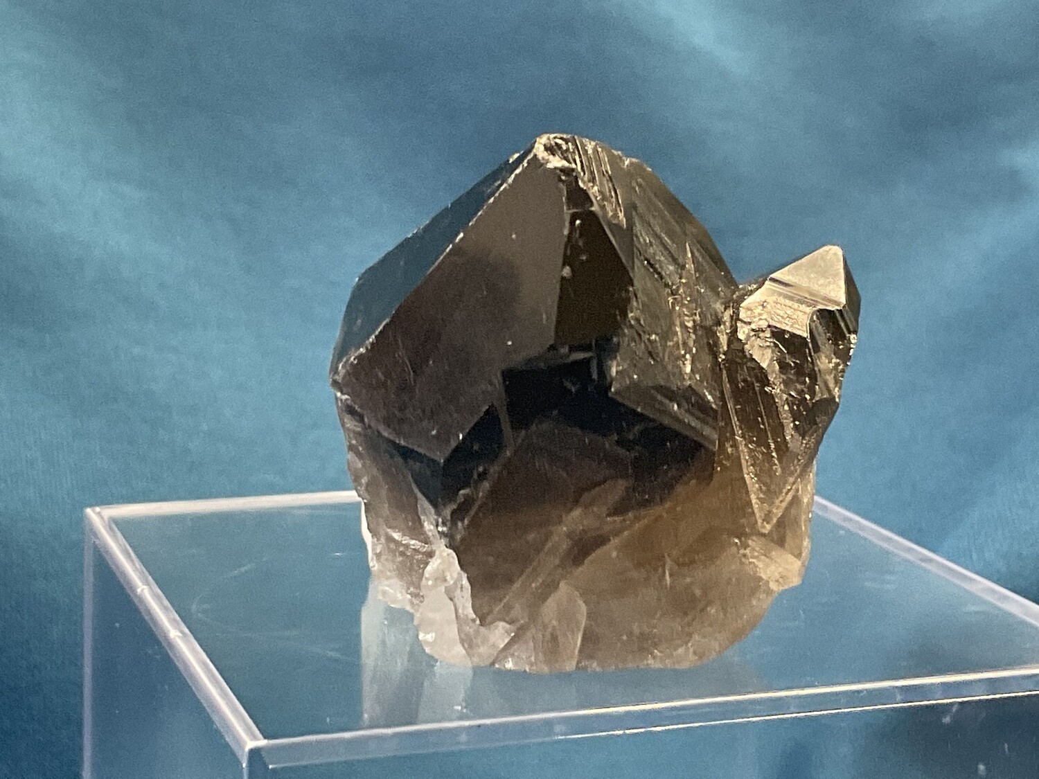 Smokey Quartz F2-21