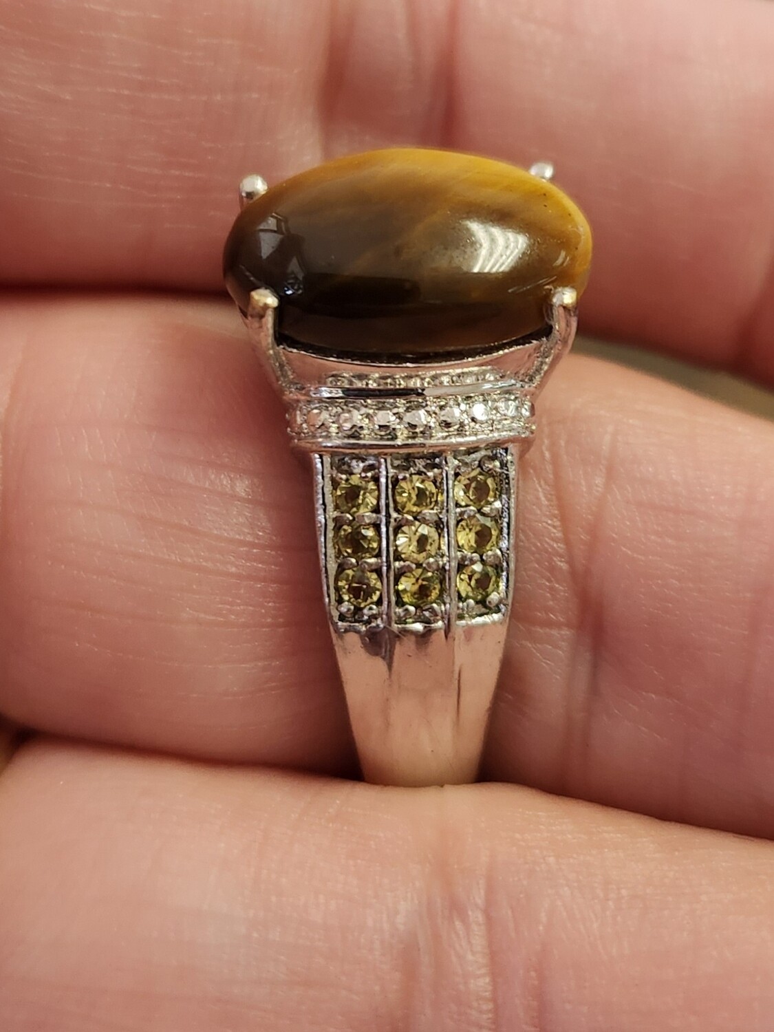 Tiger eye R 9.5