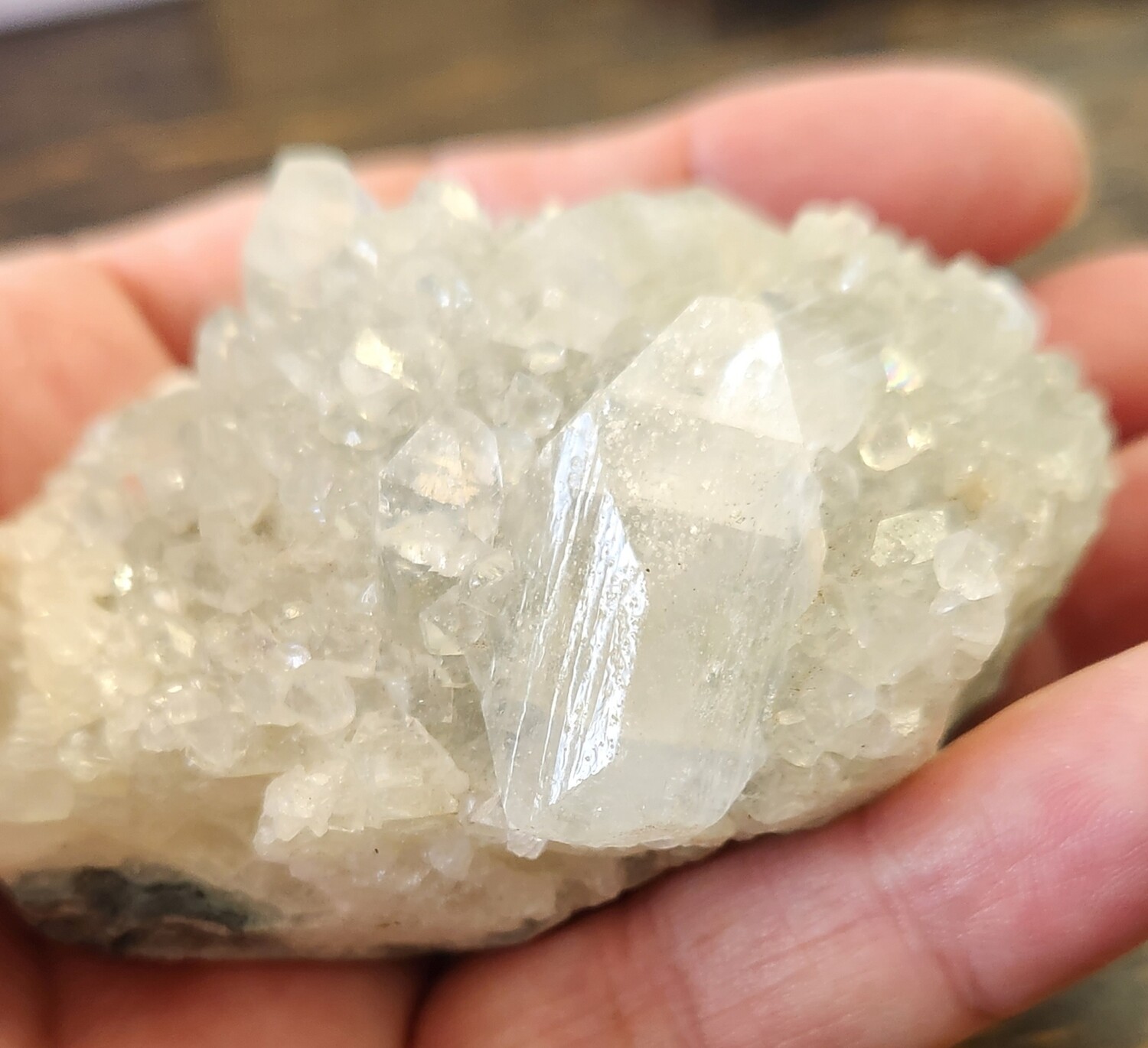 Apophyllite White 1