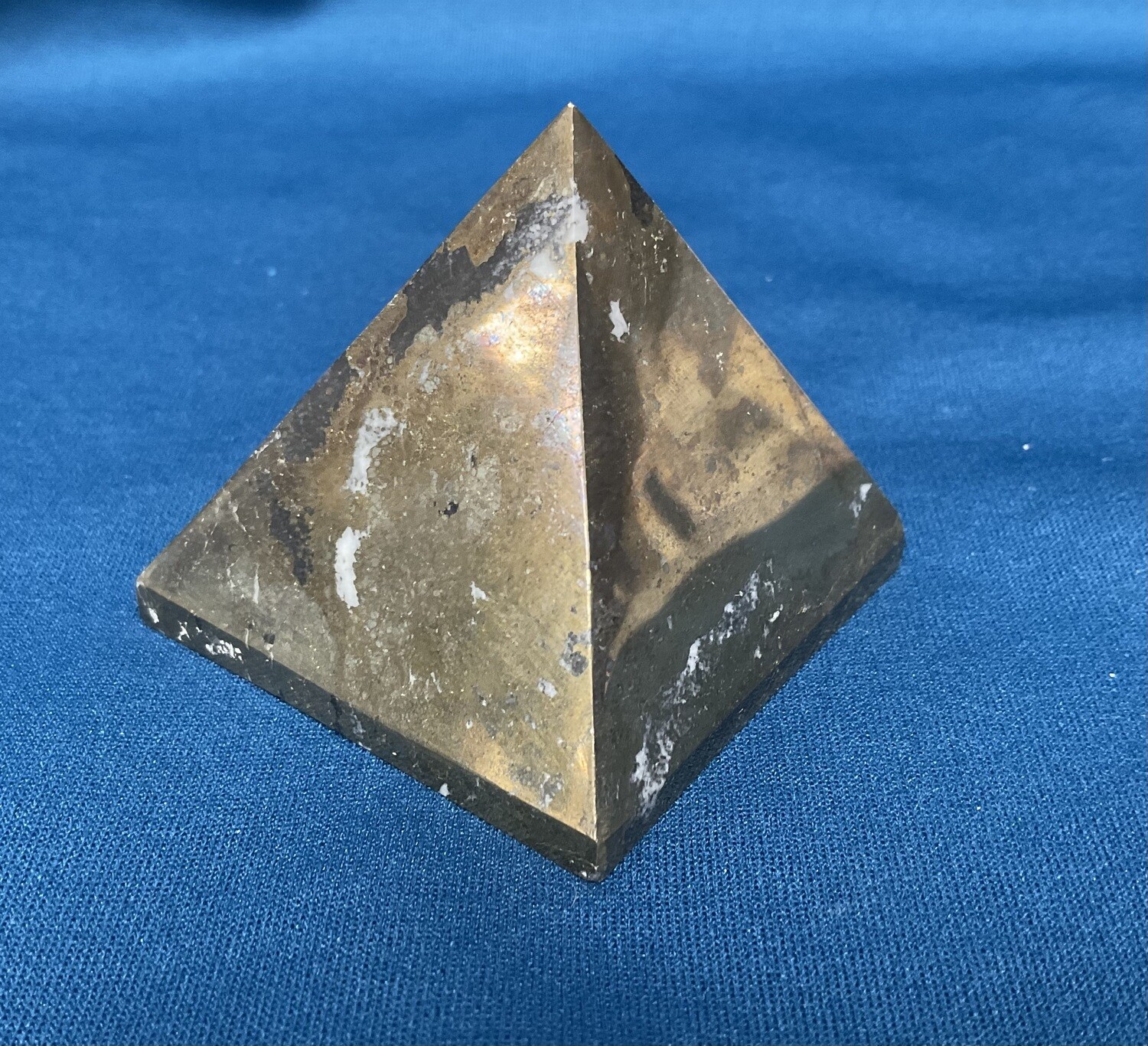 Pyrite Pyramid 47mm