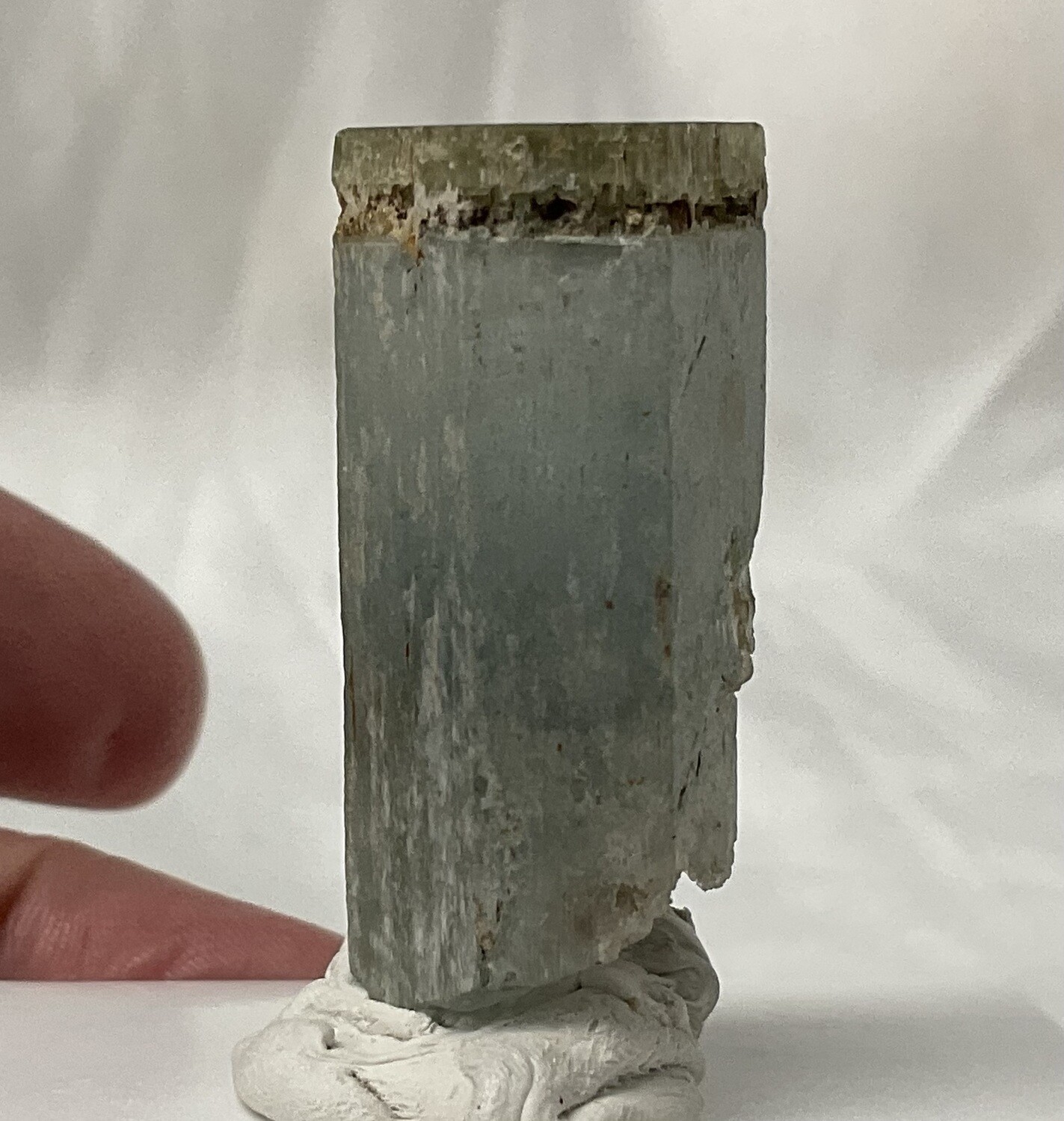 Beryl Var Aquamarine /w Green Beryl
