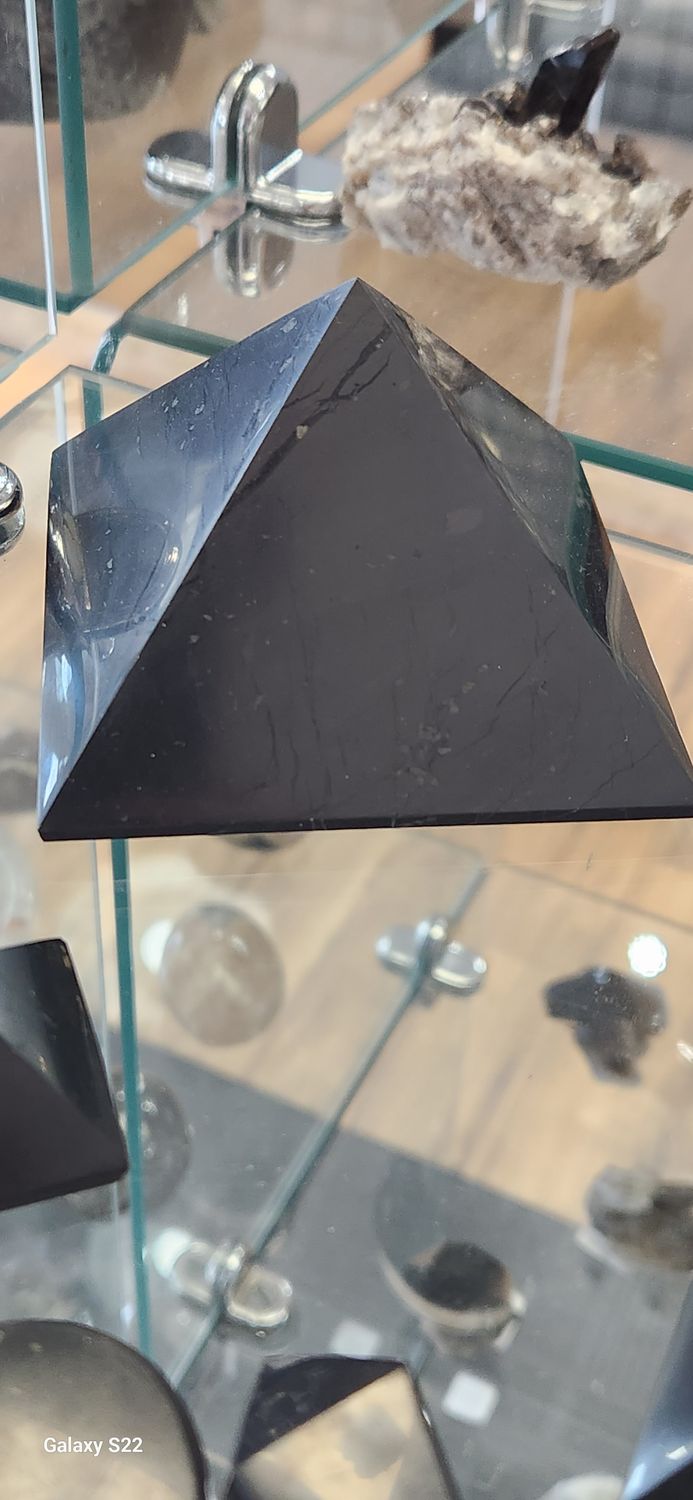 Shungite Pyramid L