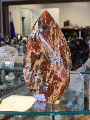 Apatite w Calcite-flame I
