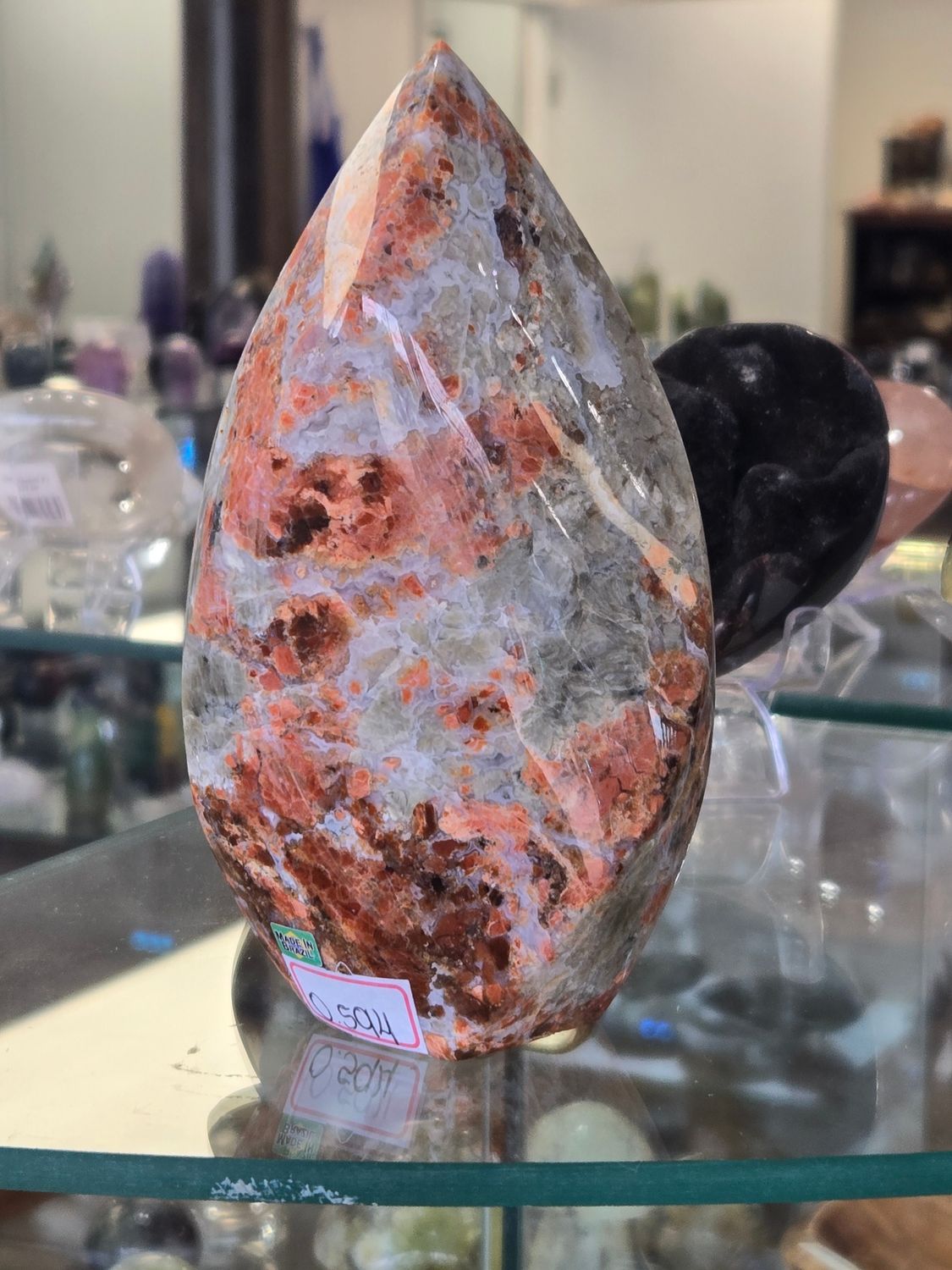 Apatite w Calcite-flame II