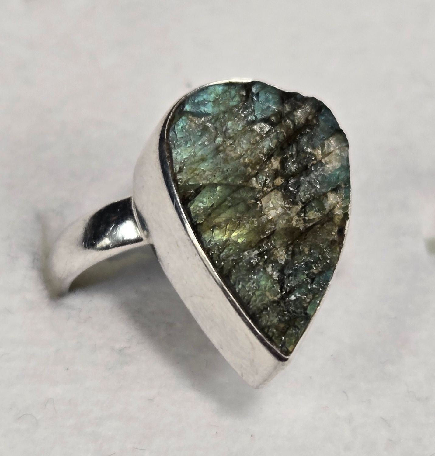 LABRADORITE R 6