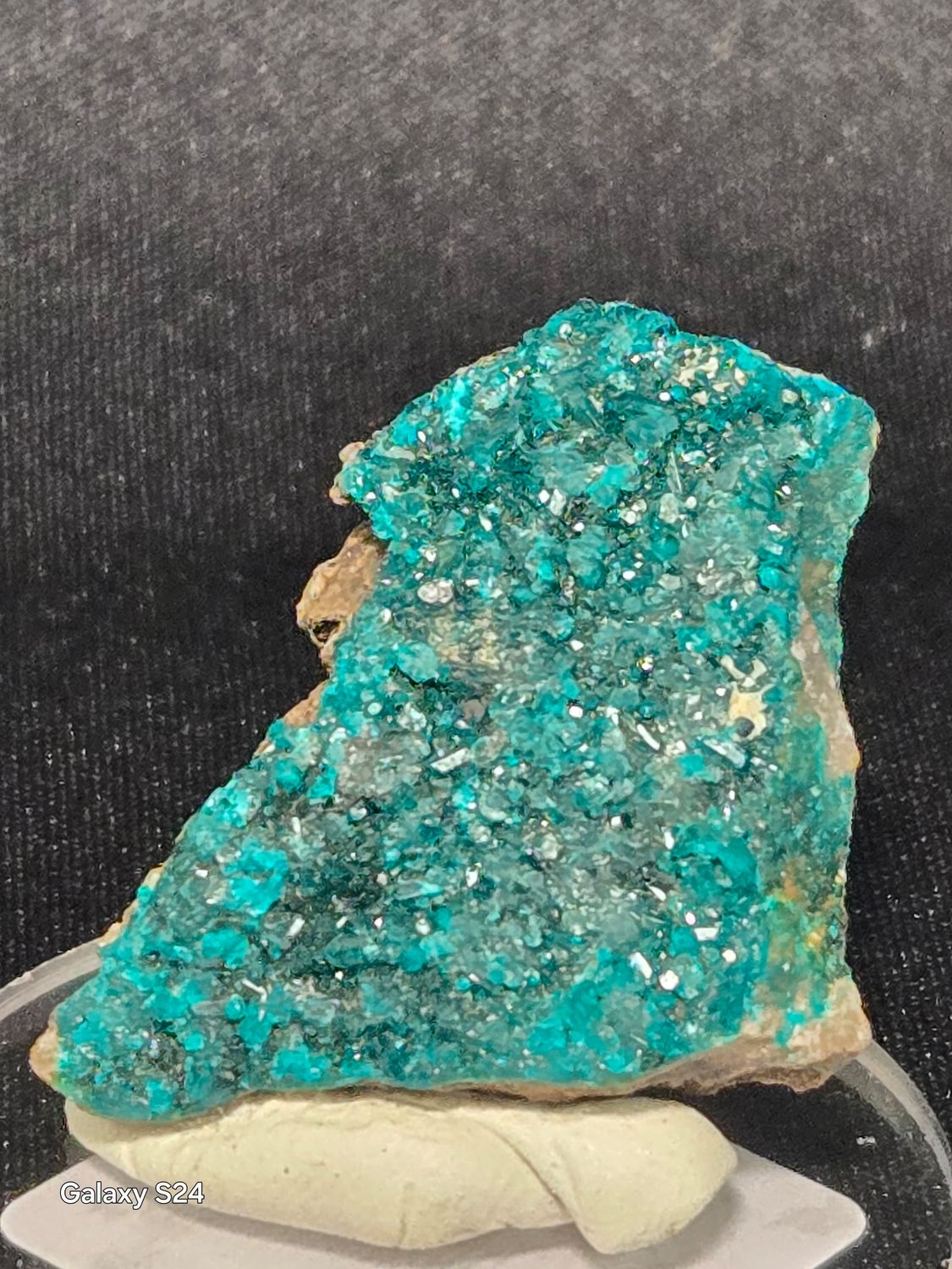 Dioptase I