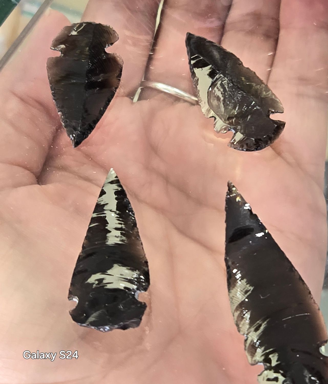 Obsidian Arrow Heads 