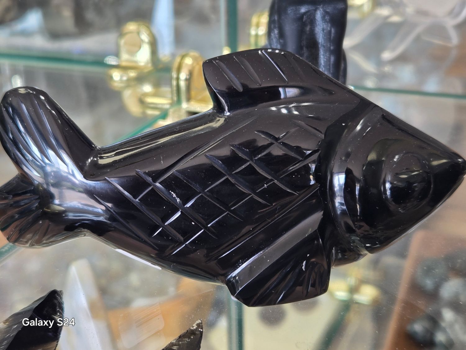 Obsidian Fish L