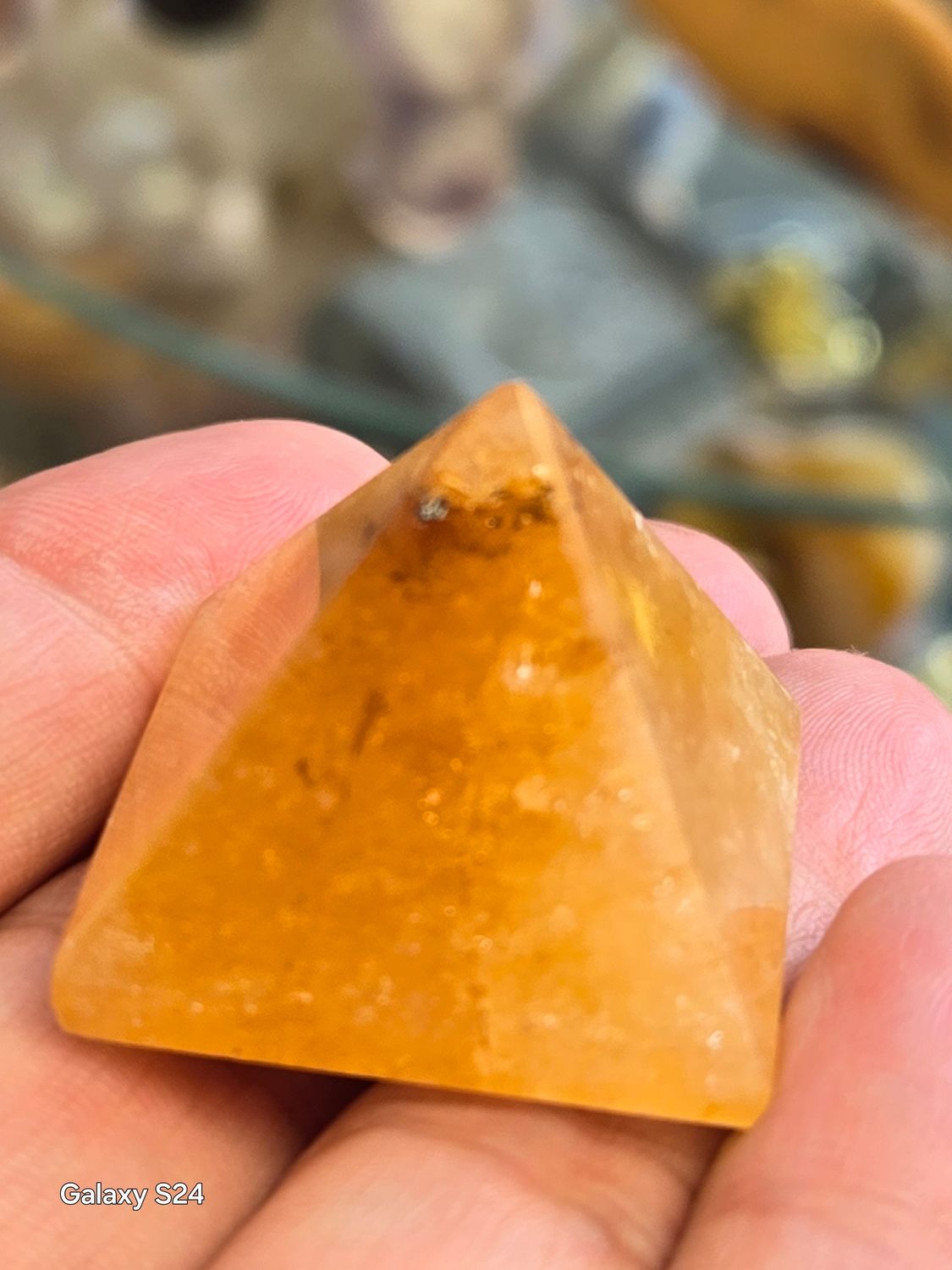 Pyramid S