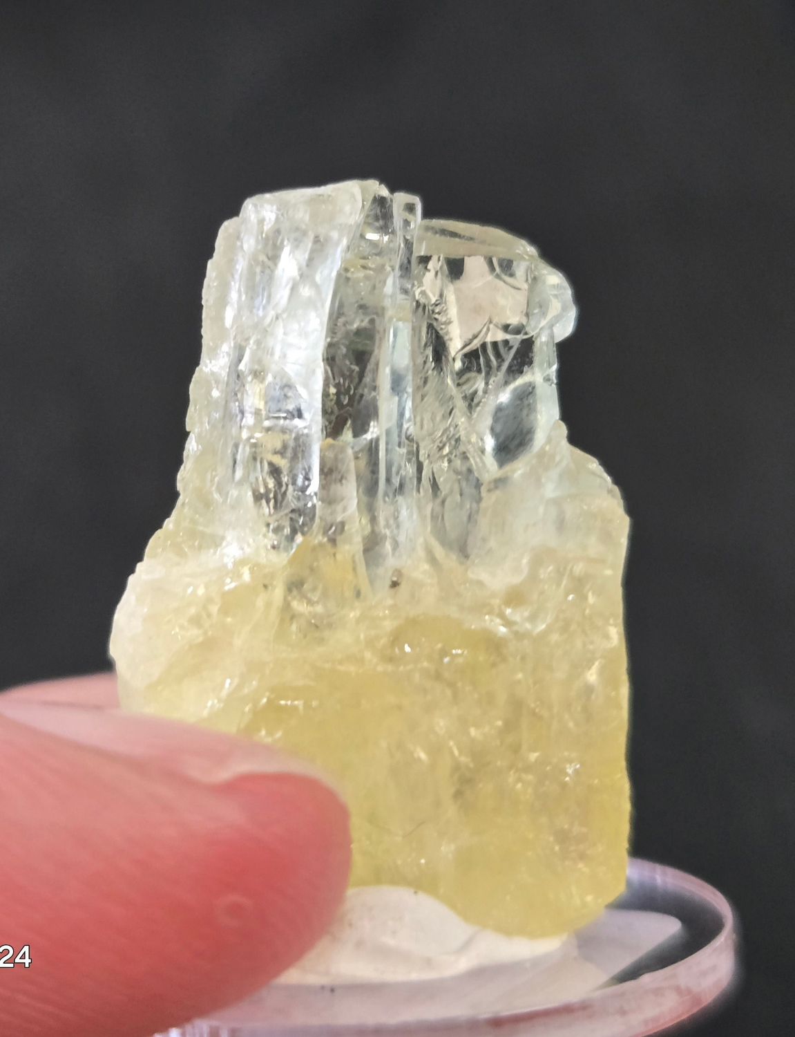 Aquamarine Rough A IV