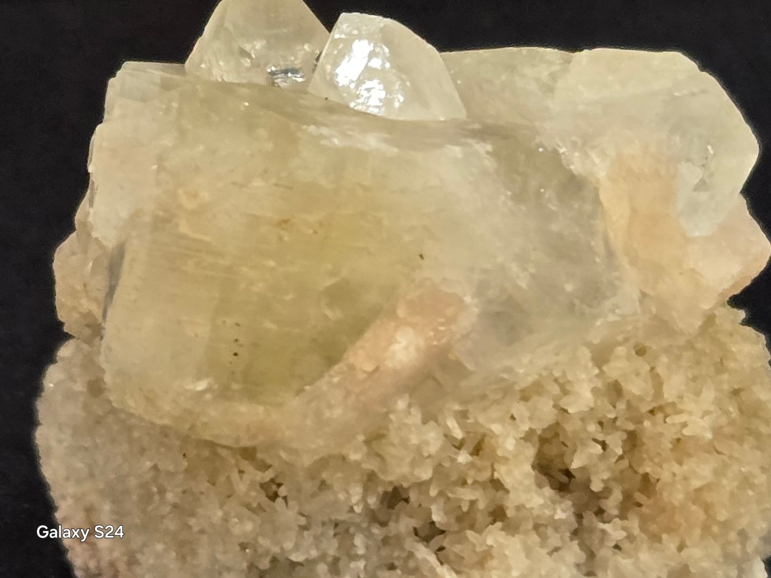 Apophyllite Stilbite-Nasik IV