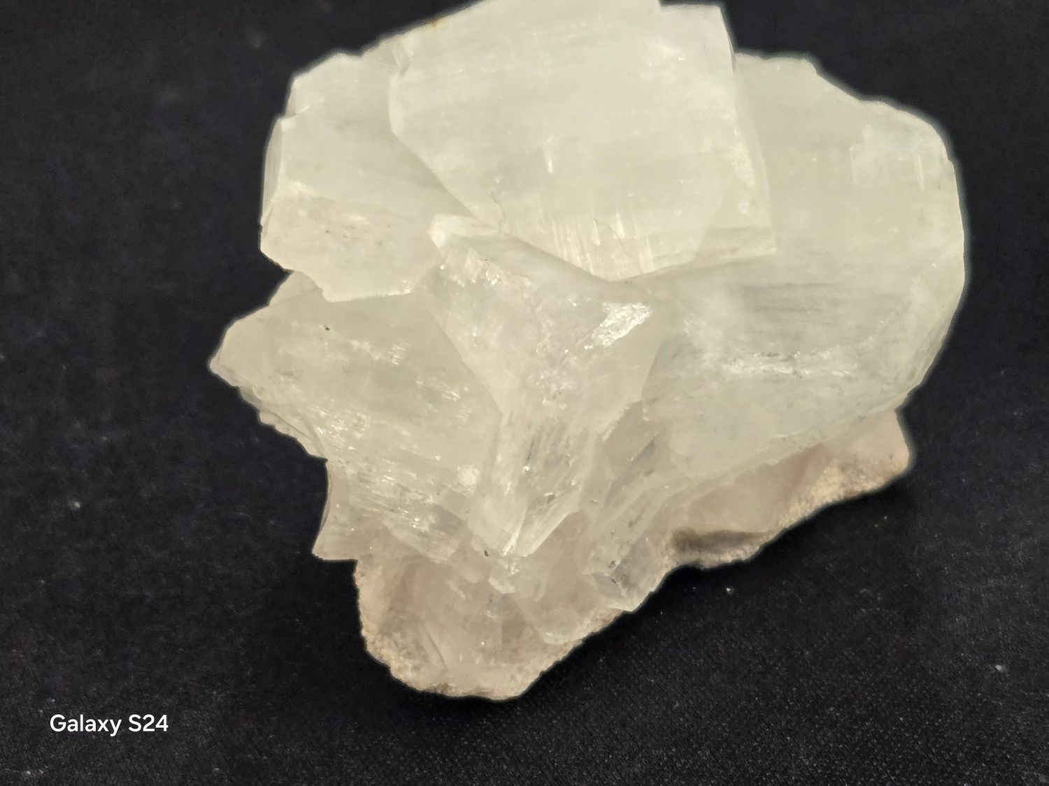 Apophyllite -Nasik IV