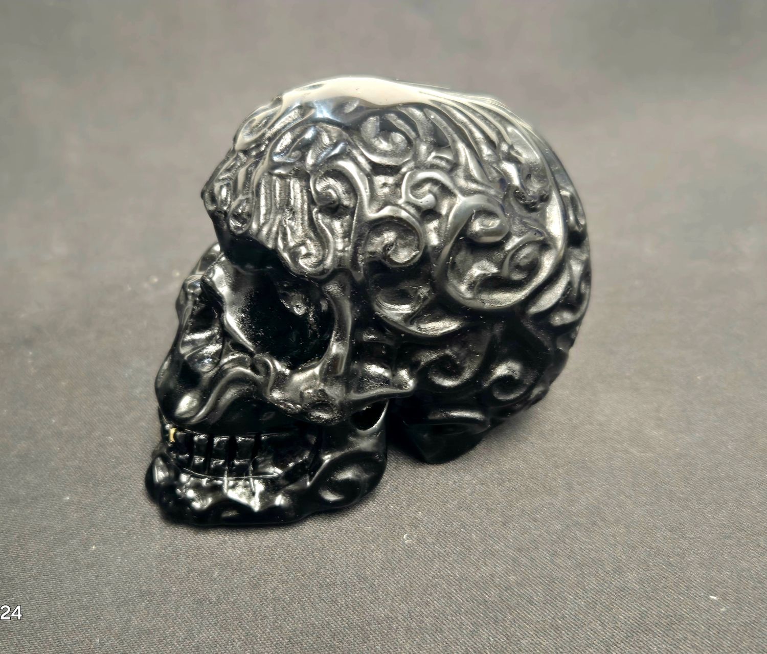 Obsidian Skulls