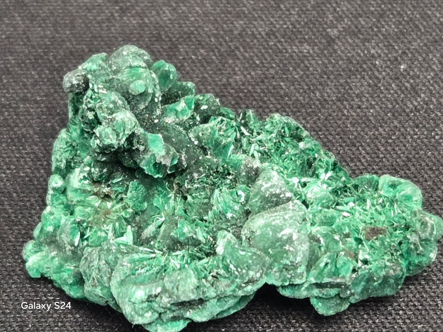 Malachite- Fibrous 