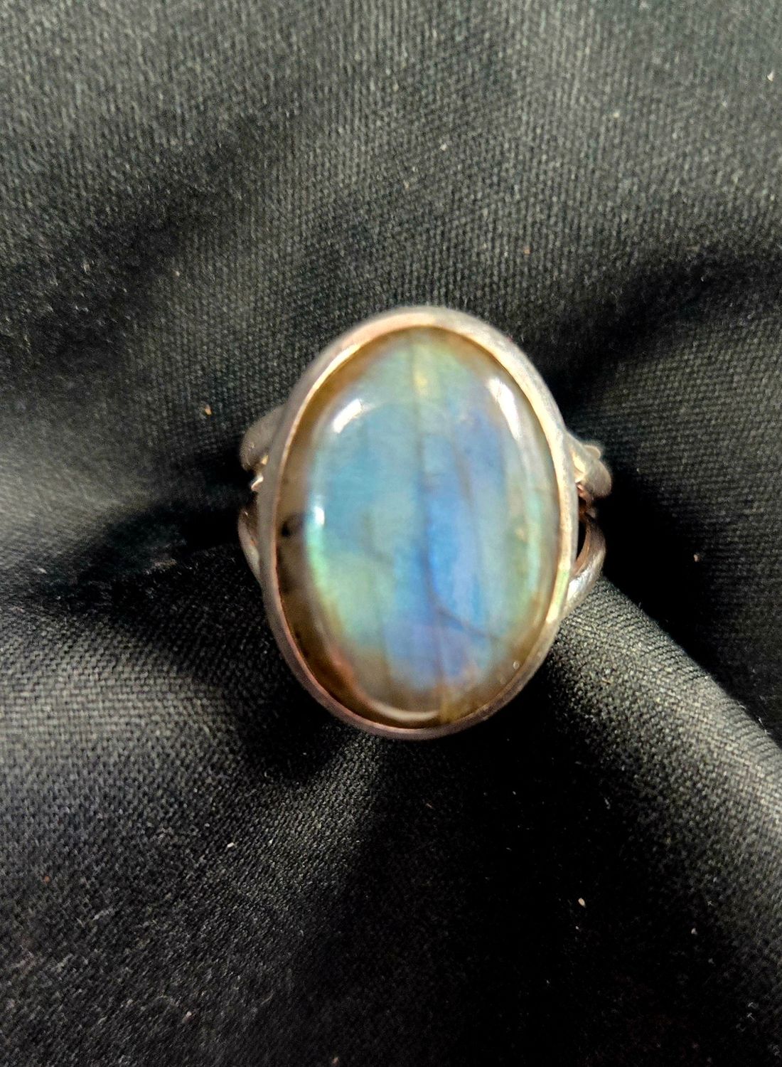 Fire Labradorite 8 Can 