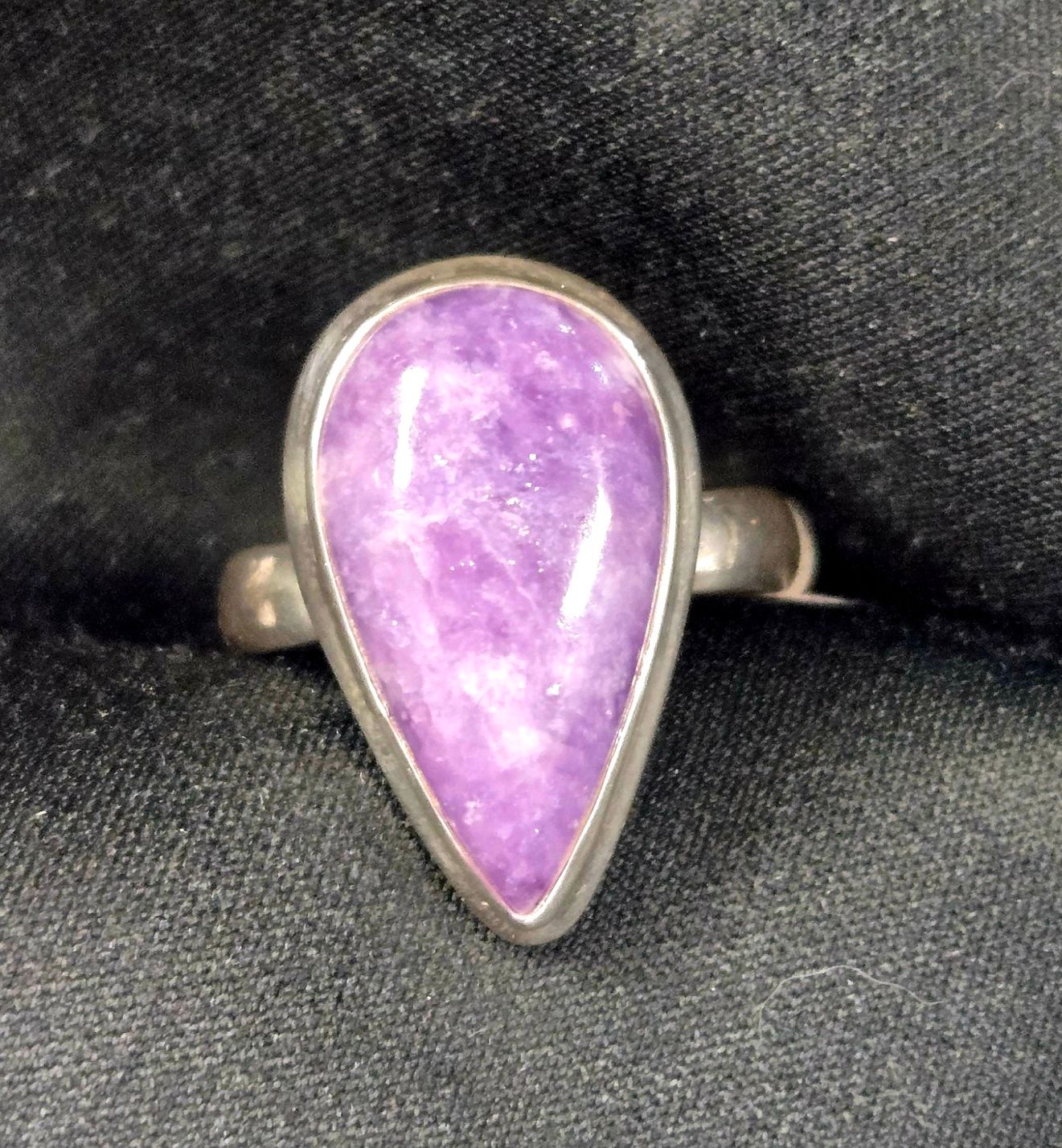 Lepidolite 8