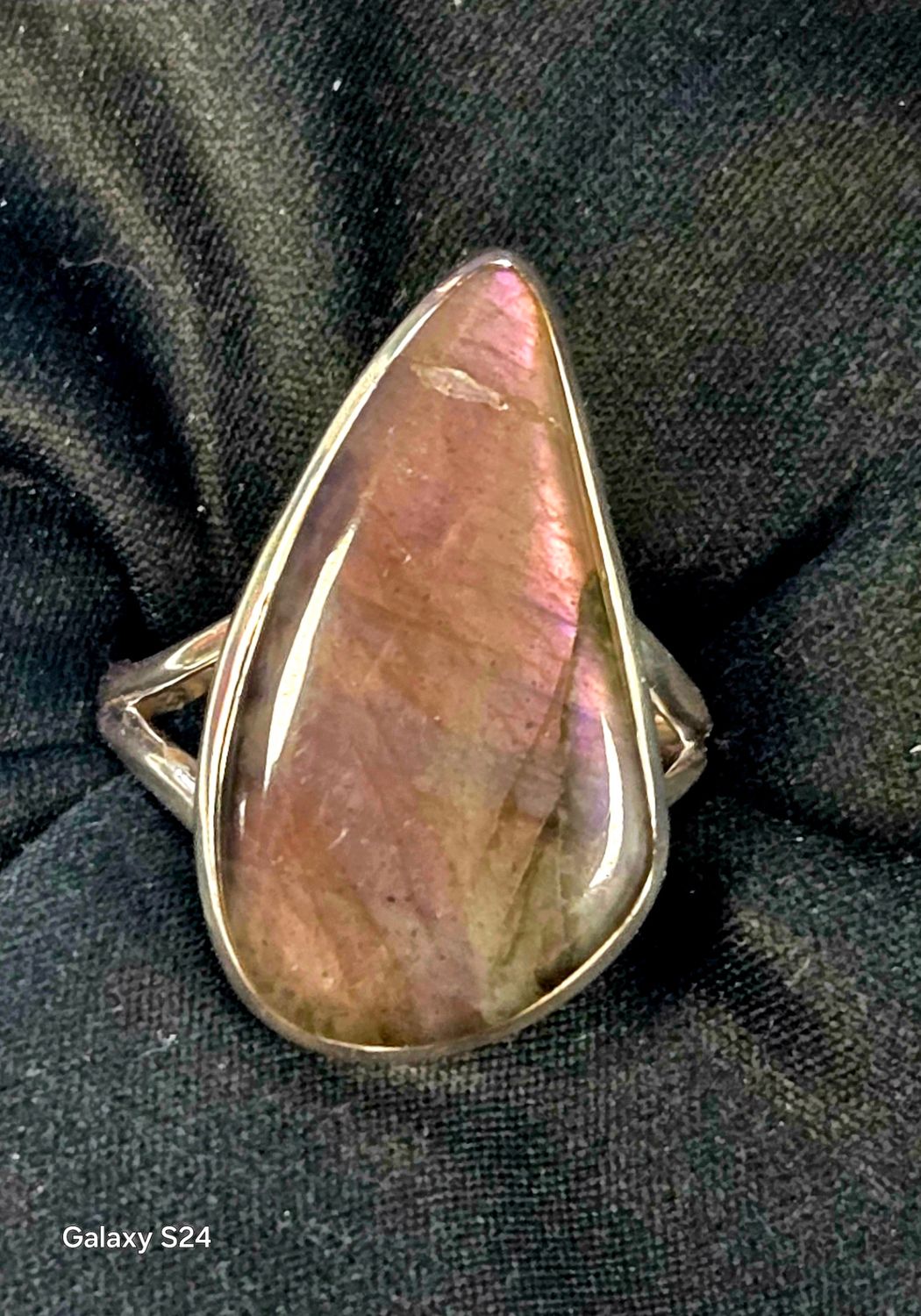 Purple Labradorite 11 Canada 