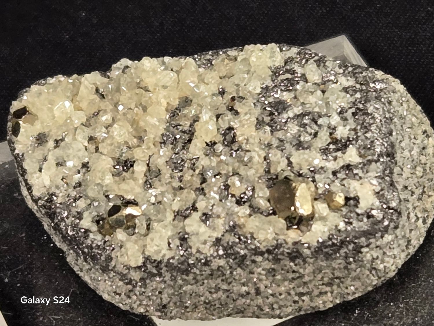Merelani Pyrite