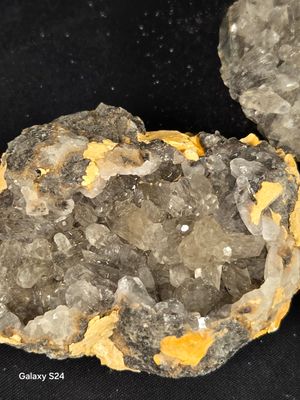 Calcite R