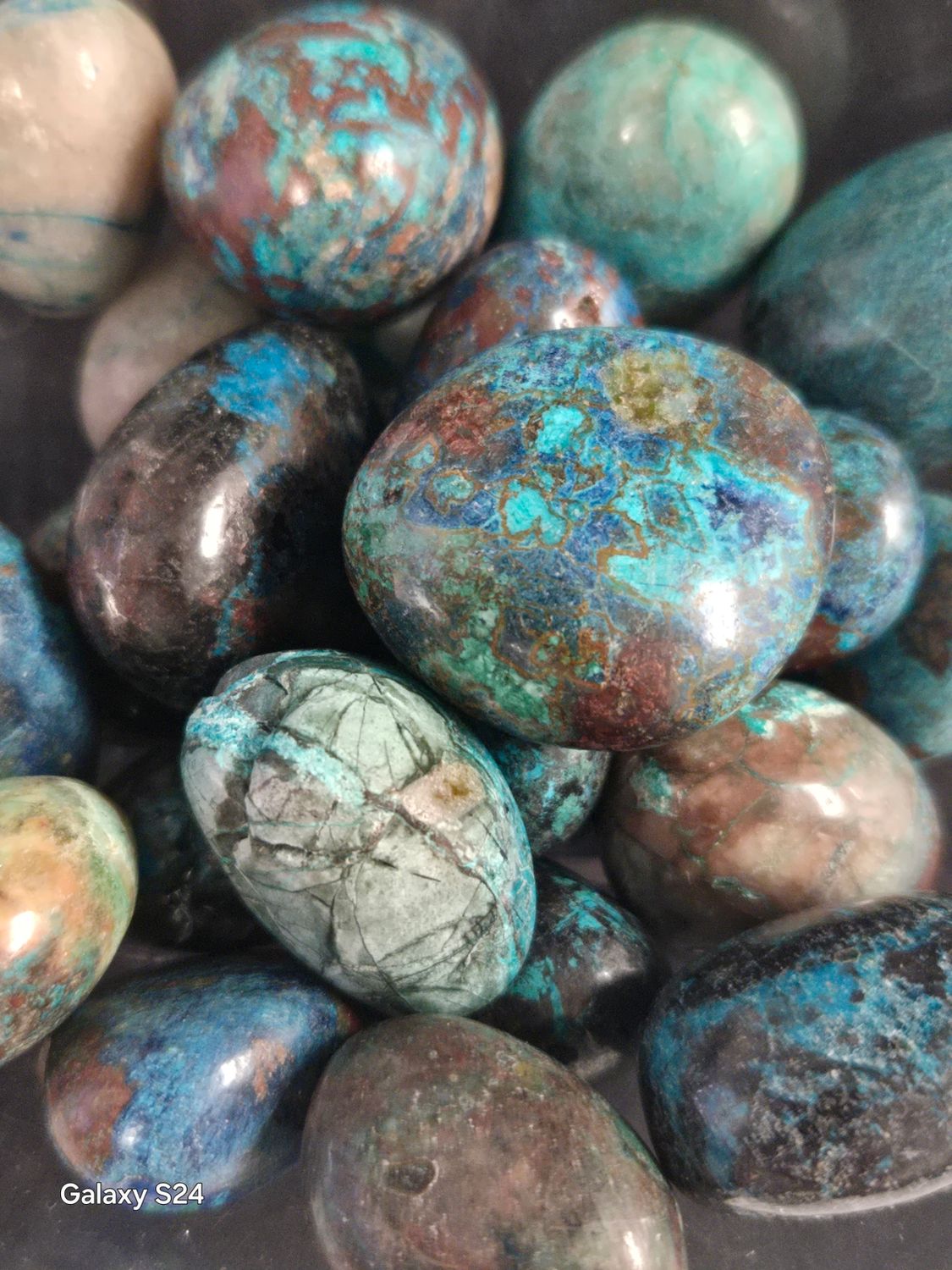 Chrysocolla  Shattuckite Azurite Dioptase Tumbles