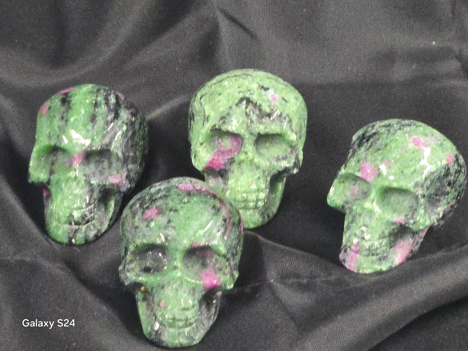 Ruby Ziost  Skull mid