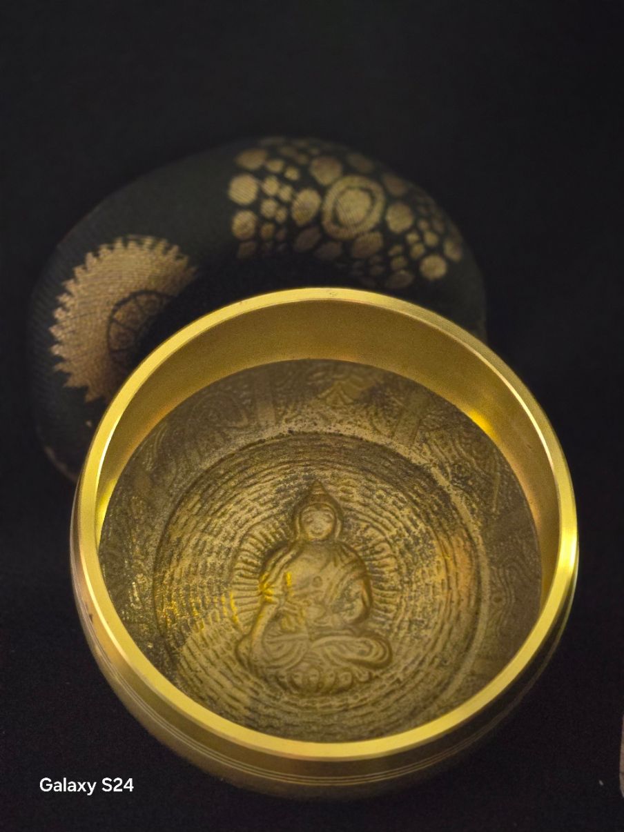 Golden Buddha Tibetan Singing Bowl