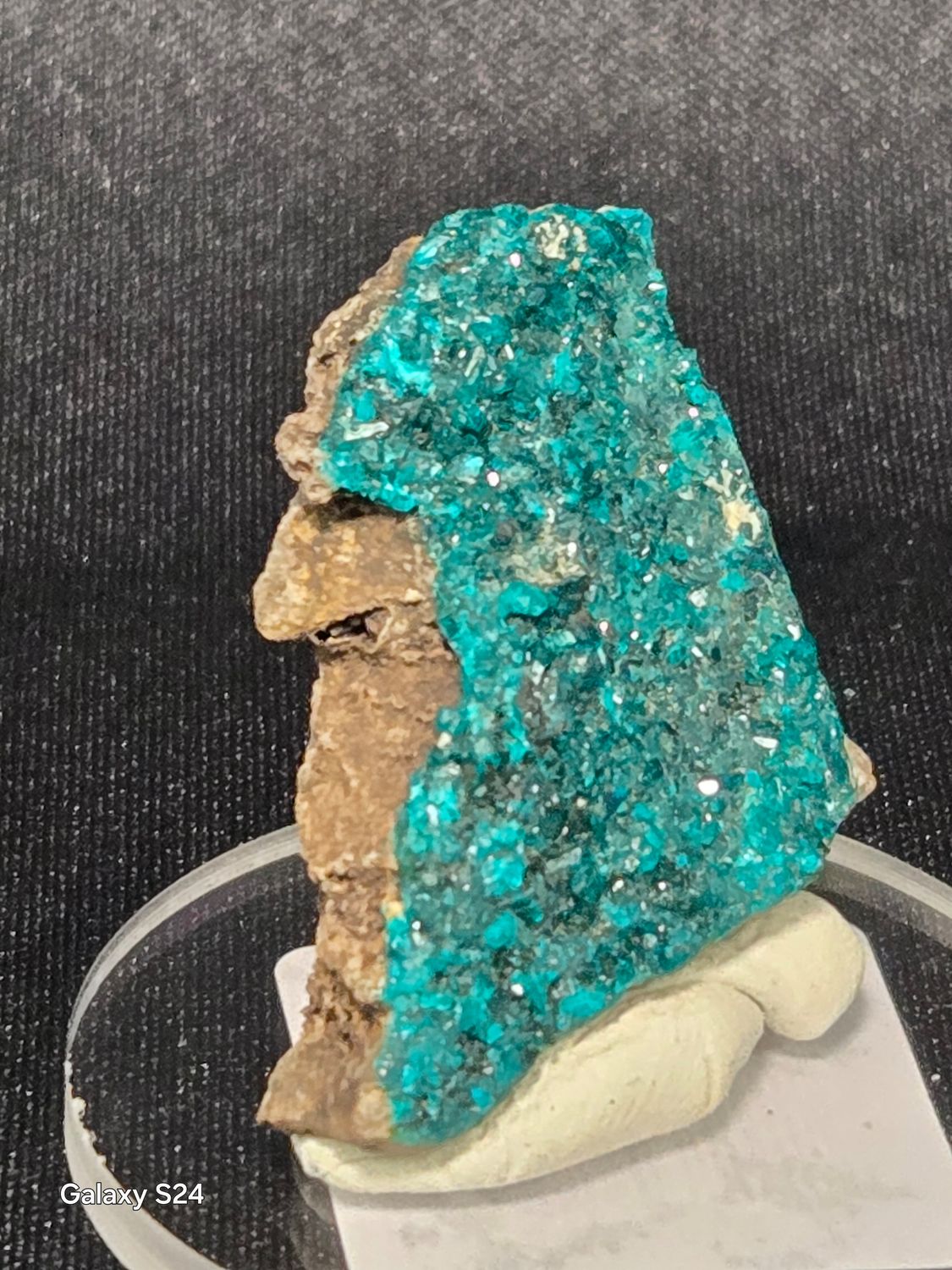 Dioptase I