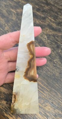 Agate Obelisk