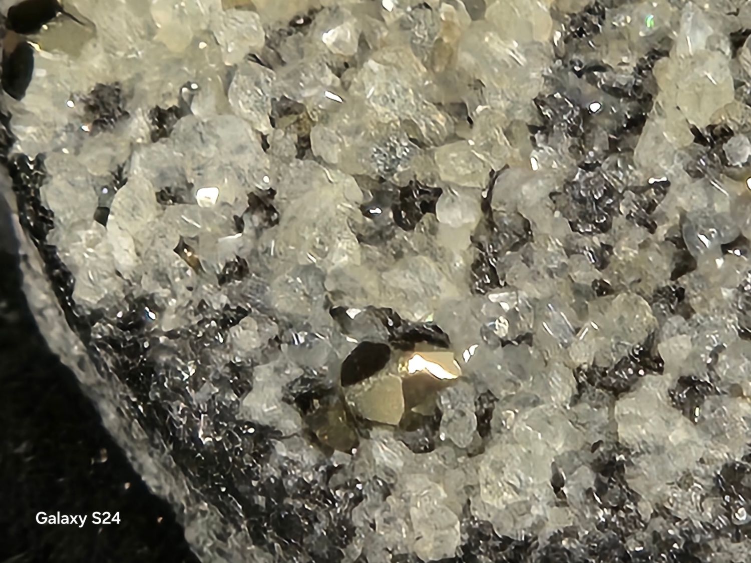 Merelani Pyrite