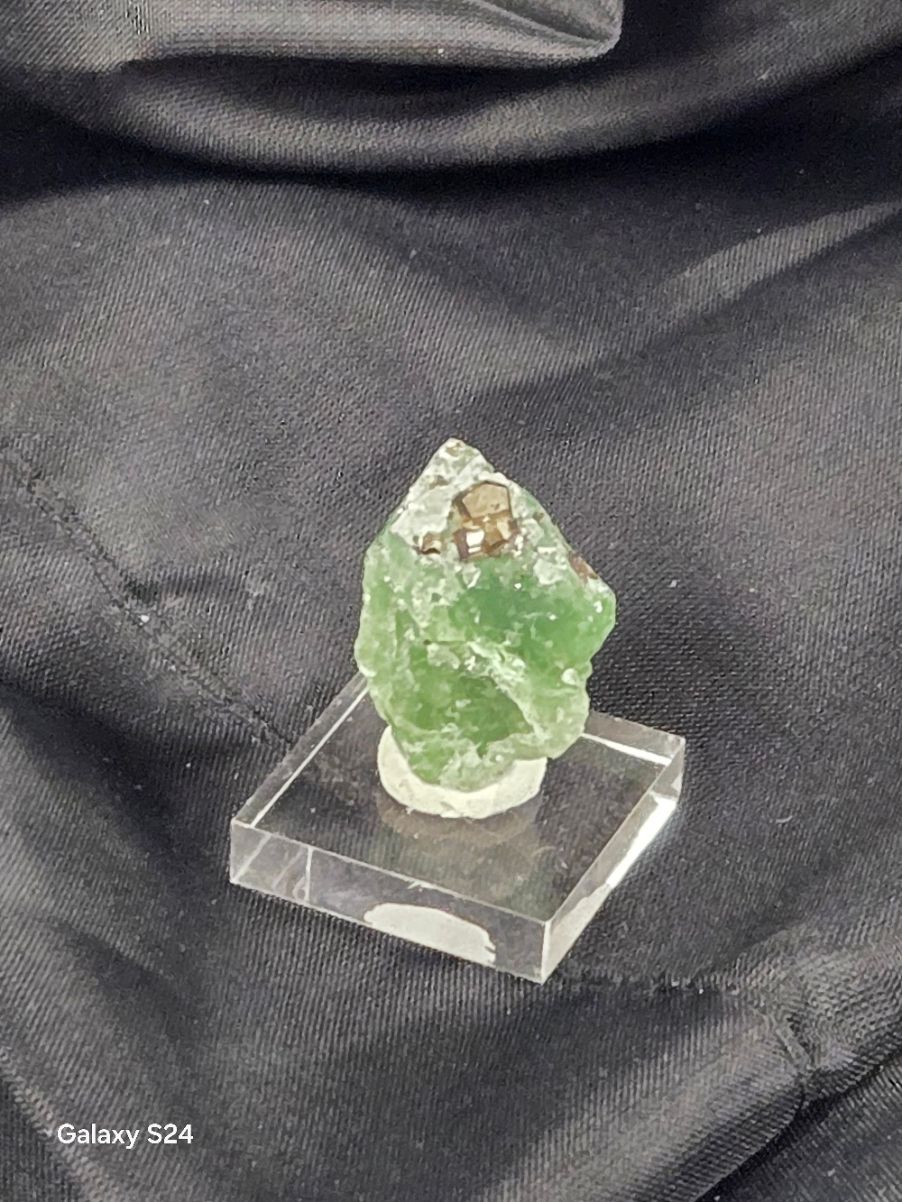 Fluorite W Pyrite II