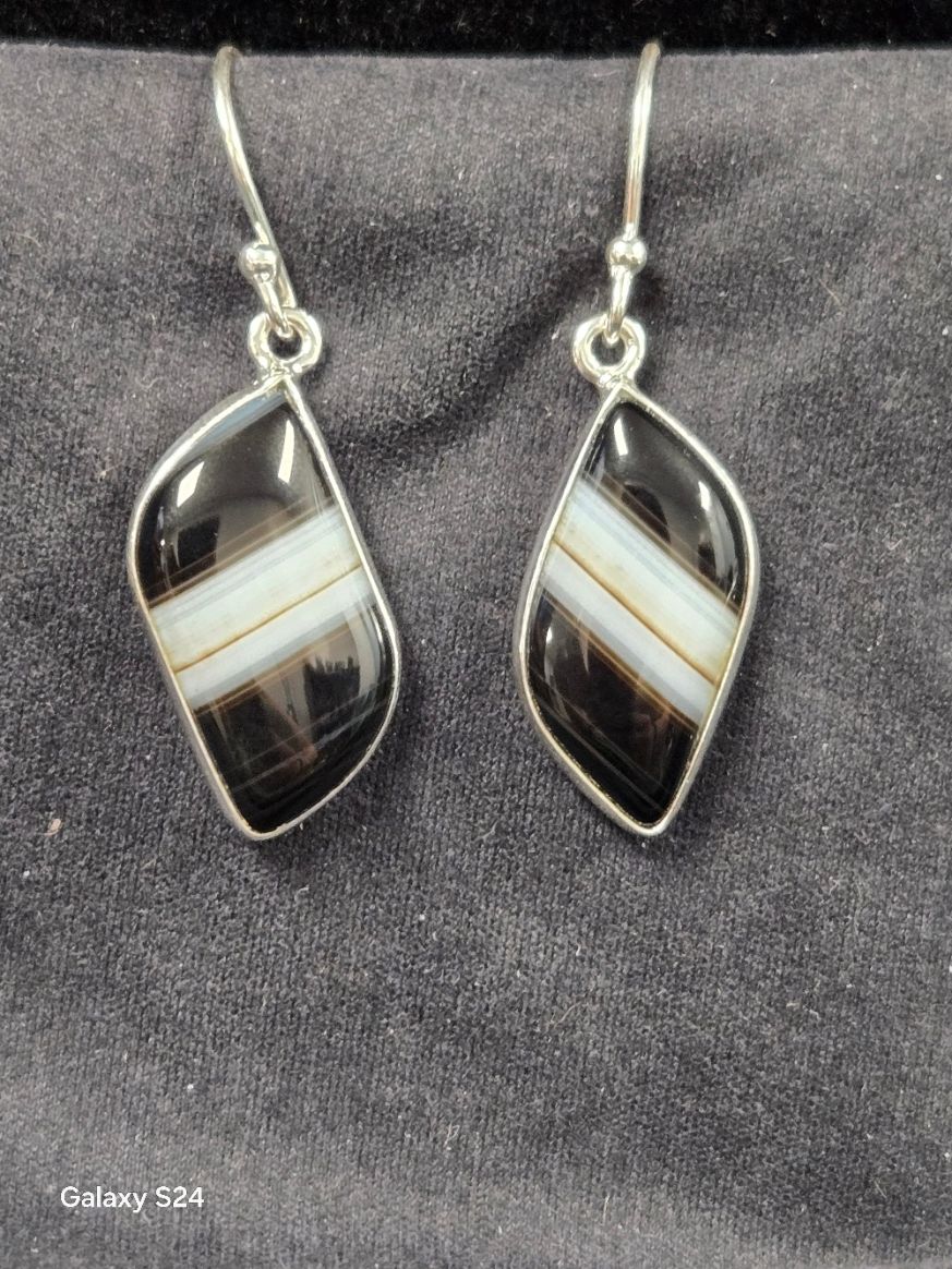 Black Banded Agate