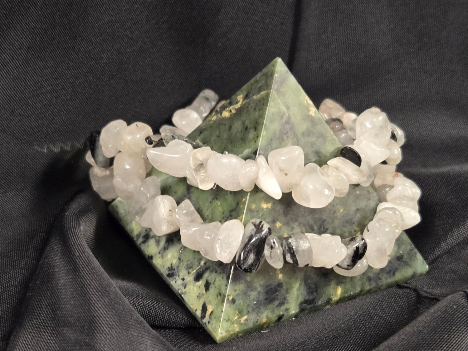 Tourmaliated Quartz Chip