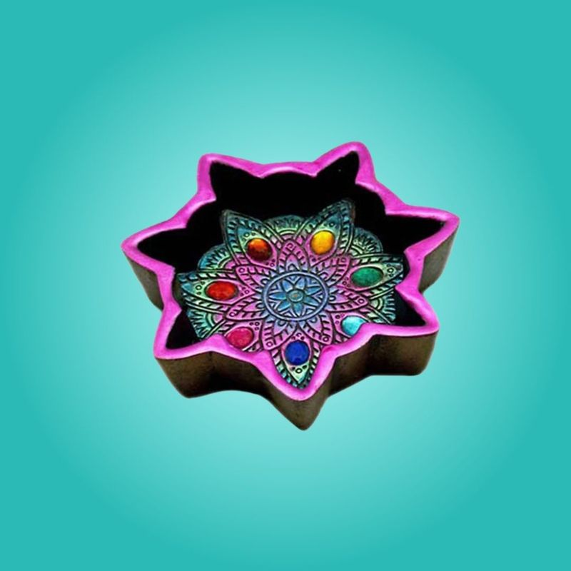 Medusa Fantasy Ashtray Chakra W/ Stones