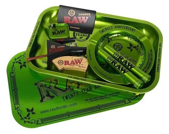 Raw 20th Anniversary Emerald 11pc Set
