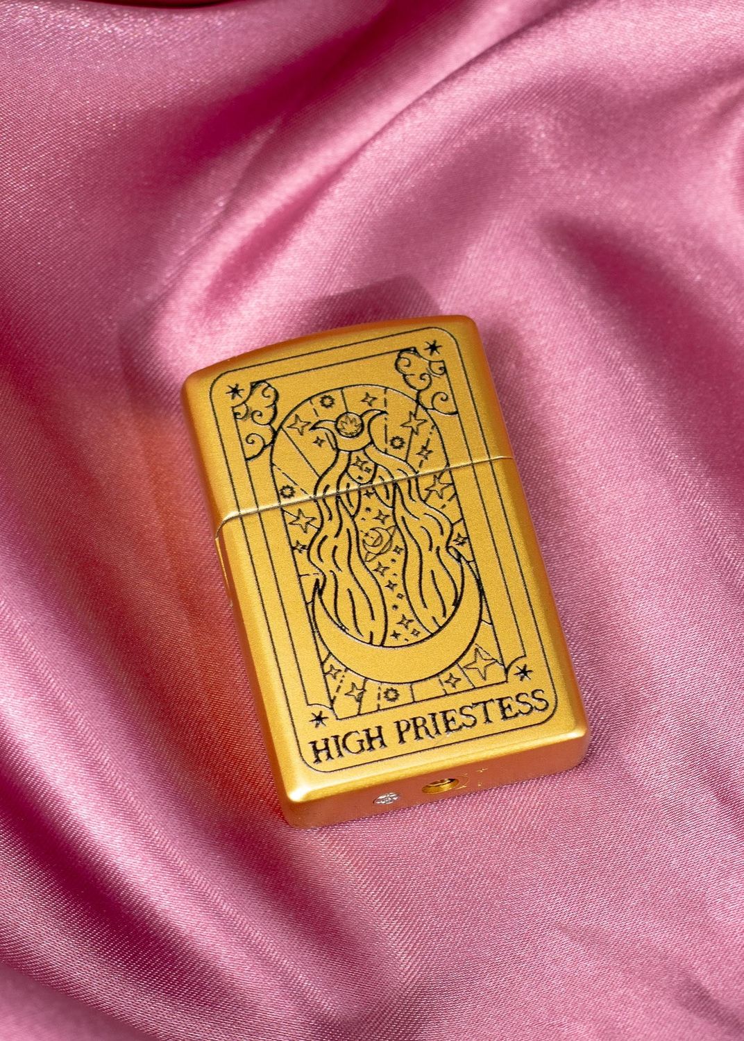 Canna Style High Priestess Lighter