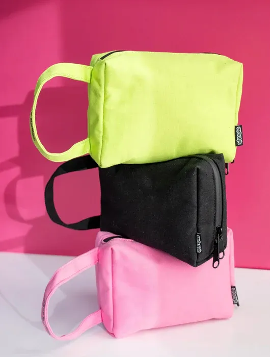 Bolsa Clásica a Prueba de Olores Canna Style Rosa 7" x 5.5" x 3"