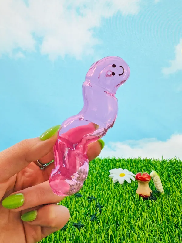 Burning Love Worm Pipe 5"