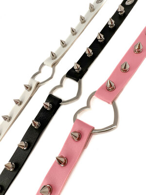 Heart Spike Choker