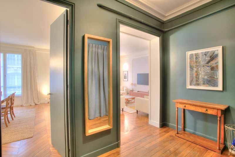 LA RÉNOVATION SUR-MESURE D’UN APPARTEMENT PARISIEN