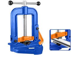 Bench yoke pipe vise