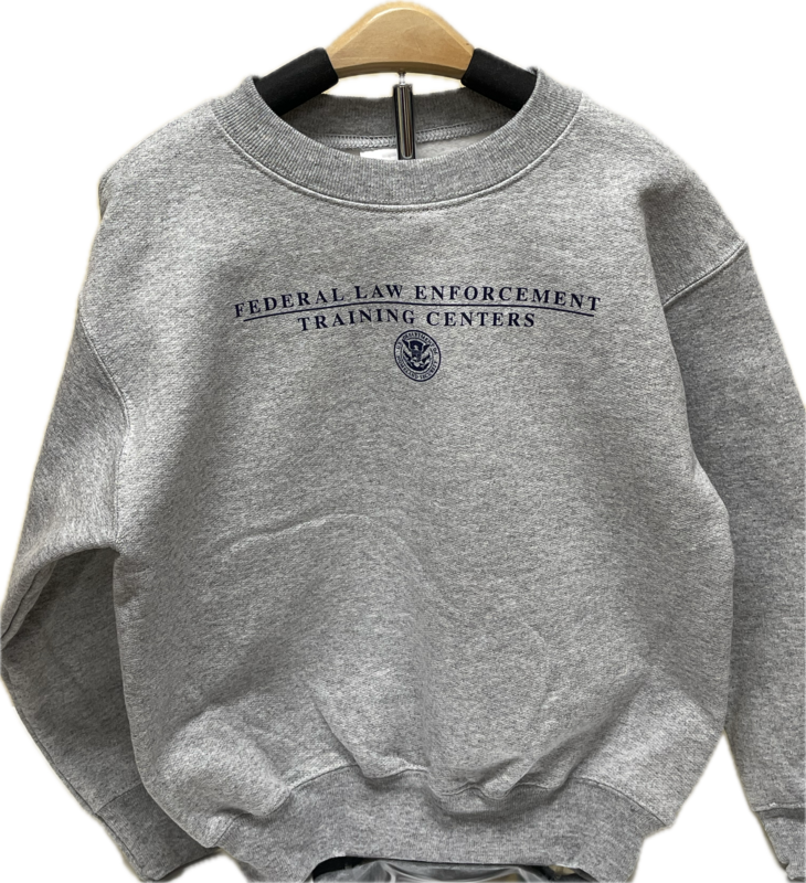 YTH SMALL CENTER SEAL SWEATSHIRT