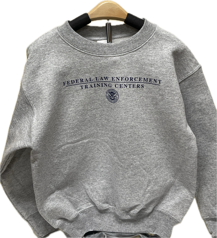 YTH SMALL CENTER SEAL SWEATSHIRT