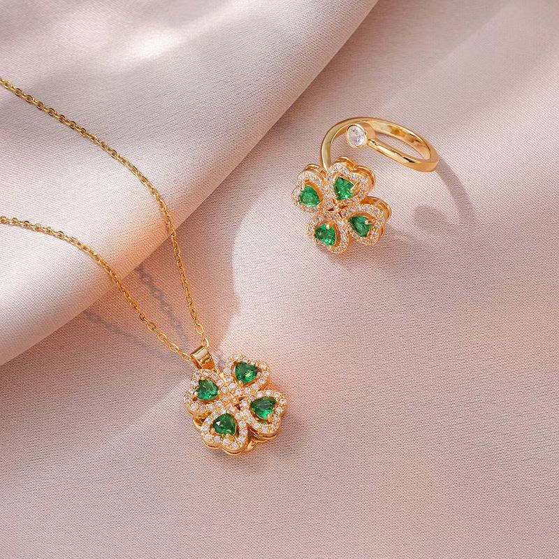 Women's Flirty Heart Pendant