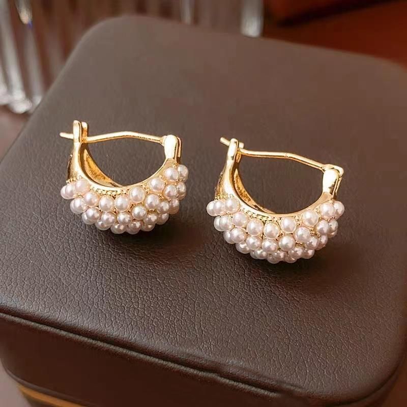 French Style Grape Bunch Simulated Pearl Earrings